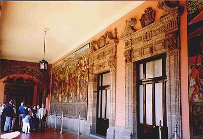 the presidential palast with rivieras murales