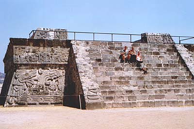 la piramide de quetzalcoatl